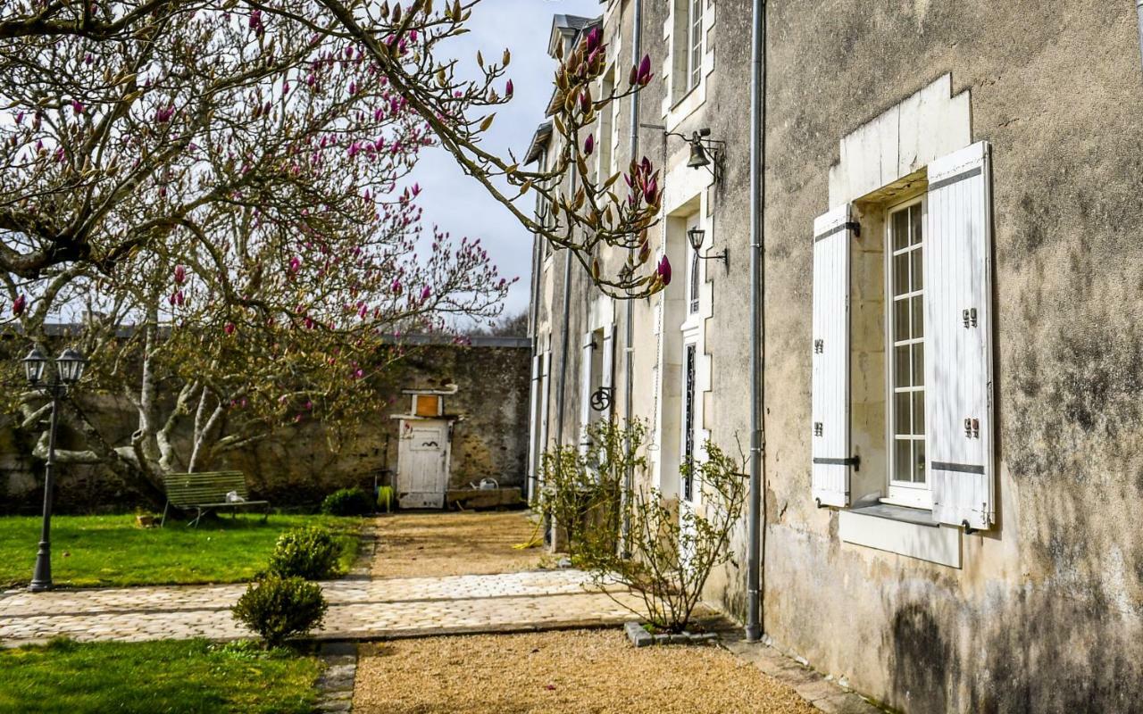 Chateau De La Grand'Cour Grandchamp-des-Fontaines 외부 사진